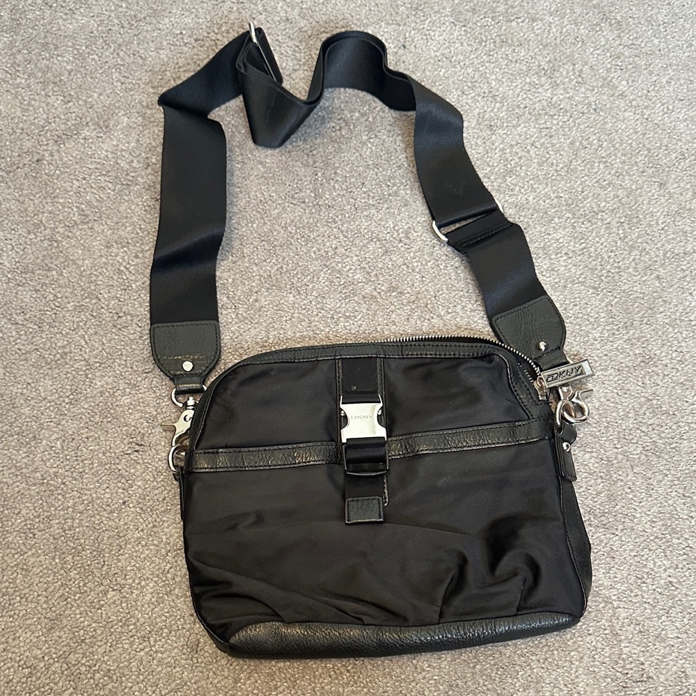 DKNY Y2K Black Crossbody Bag with Adjustable Strap